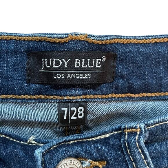 Judy Blue Straight Jeans - Picture 3 of 10